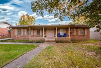 623 Choctaw Cir, Little Rock, AR 72205