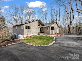 209 Walnut Ridge Rd, Brevard, NC 28712
