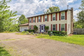 123 Deerwalk Cir, Marietta, OH 45750