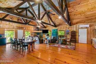 1582 Callihan Rd, Yazoo City, MS 39194