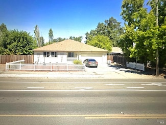 4313 Hoen Ave, Santa Rosa, CA 95405