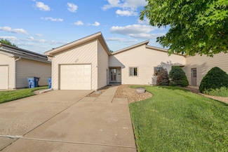 1809 Glendale Rd, Salina, KS 67401
