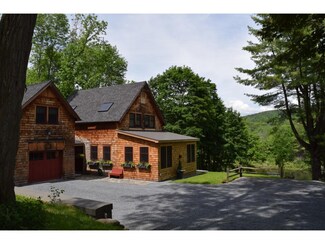 388 Weybridge St, Middlebury, VT 05753