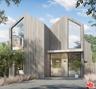 704 15th St, Santa Monica, CA 90402