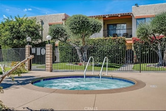 1421 N Sunrise Way, Palm Springs, CA 92262