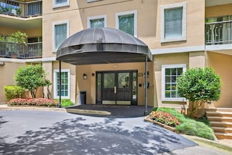 1 Biscayne Dr NW Unit 112, Atlanta, GA 30309