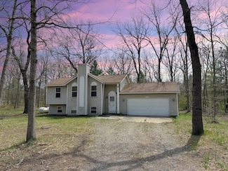 4372 Moore Rd, Allegan, MI 49010