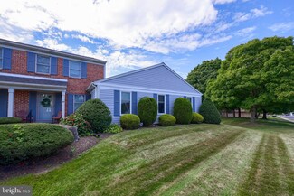 67 Ashlea Village, New Holland, PA 17557