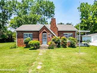 313 Locust St, Englewood, TN 37329