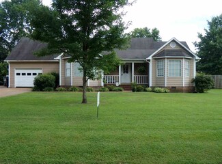 438 Stevens Rd, Bolivar, TN 38008