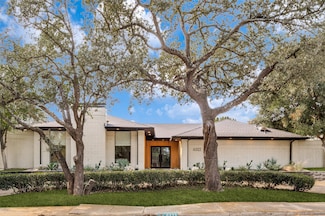 6322 Pineview Rd, Dallas, TX 75248