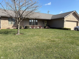 3760 Briar Hill Way, Columbus, IN 47203