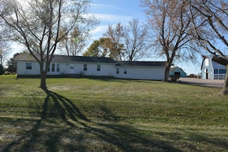 1031 W 1st St, Minden, NE 68959
