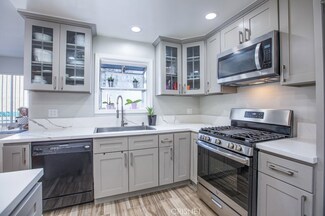 345 N Kenwood St Unit 105, Glendale, CA 91206