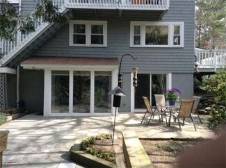 27 Greenridge Ln, Lincoln, MA 01773