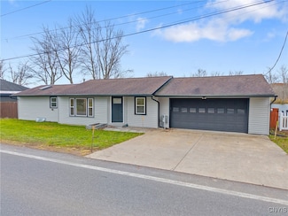 290 County Route 37, Central Square, NY 13036