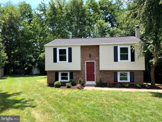 7105 Crystal Ct, Middletown, MD 21769
