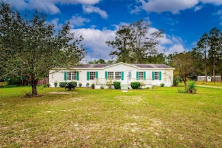 18044 Geranium Ln, Hilliard, FL 32046