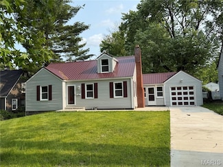 134 N 82nd St, Belleville, IL 62223