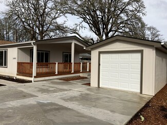 24985 Hunter Rd, Veneta, OR 97487