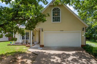 1490 Ash Hollow, Catoosa, OK 74015