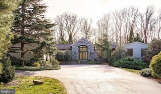 1552 Mount Pleasant Rd, Villanova, PA 19085