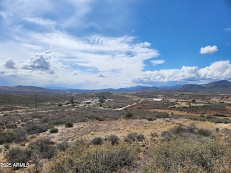 11830 E Meadow Dr Unit C, Mayer, AZ 86333