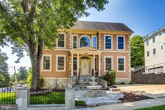 3530 22nd St S, Arlington, VA 22204