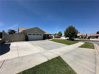 35579 Country Creek Dr, Yucaipa, CA 92399