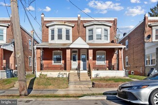 1304 E 9th St, Crum Lynne, PA 19022