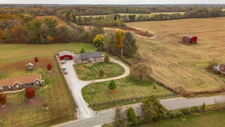 6411 S Lamont Rd, Orlinda, TN 37141