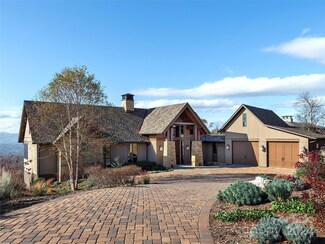 90 Summit Tower Cir, Asheville, NC 28804