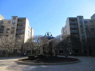 4545 W Touhy Ave Unit 103, Lincolnwood, IL 60712