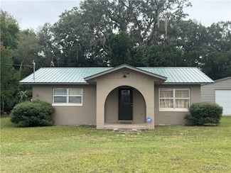 7154 W Brady Ln, Homosassa, FL 34446