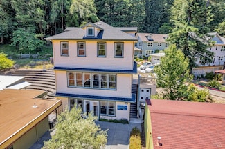 14621 Kit Ln, Occidental, CA 95465