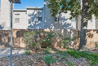 17645 Red Oak Dr Unit 7645, Houston, TX 77090