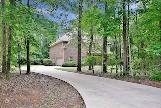 72 W Teddy Bear Ln, Waverly Hall, GA 31831