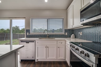 2405 Whippoorwill Dr, Mesquite, TX 75149