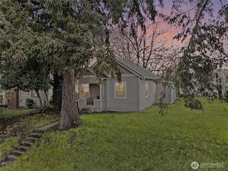 3605 S Cushman Ave, Tacoma, WA 98418