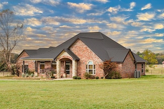 188 Cr 1106, Maud, TX 75567