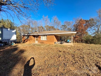 8092 Riverview Rd, Norwood, NC 28128