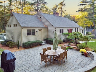 33 Pine Arden Dr, West Boylston, MA 01583