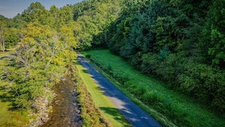 3260 Gulf Rd, Hartford, TN 37753