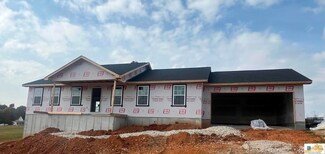 906 Willie Groce Rd, Glasgow, KY 42141