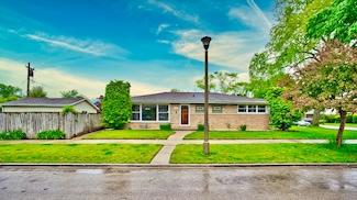 7625 N Karlov Ave, Lincolnwood, IL 60712