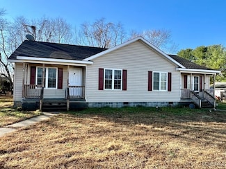 1772 Totuskey Church Rd, Warsaw, VA 22572