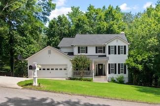 3743 Corinth Dr, Gainesville, GA 30506