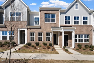 284 Chesapeake Commons St Unit 150, Garner, NC 27529