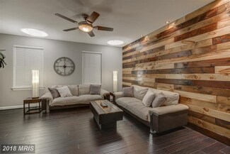 910 Oldham St, Baltimore, MD 21224