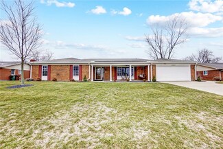 2327 El Cid Dr, Beavercreek, OH 45431
